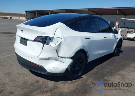 2021 Tesla Model Y Long Range Dual Motor All-Wheel Drive from USA, damaged, VIN 5YJYGDEE1MF271537